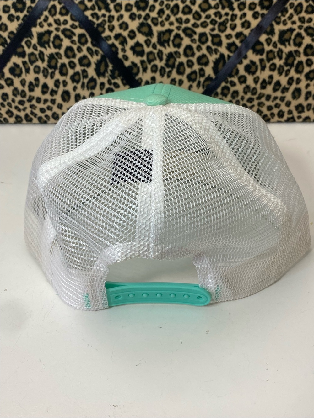 Shreddy Icon Hydro Seafoam Skeleton Shaka Mesh Snapback Trucker Hat - Picture 7 of 11